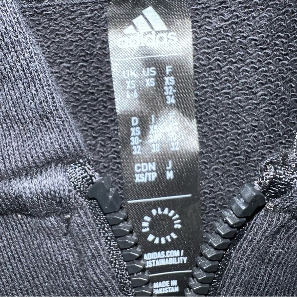 ADIDAS BLACK AND WHITE CLASSIC CROPPED ZIP UP HOODIE SIZE XS - Picture 6 of 7